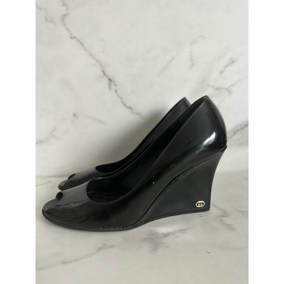 GUCCI Black Patent Leather Peeptoe Wedges Size 37.5/7.5 - Picture 2 of 7